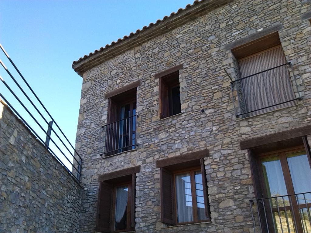 Coqueto Apartamento Duplex En Roda de Isábena מראה חיצוני תמונה